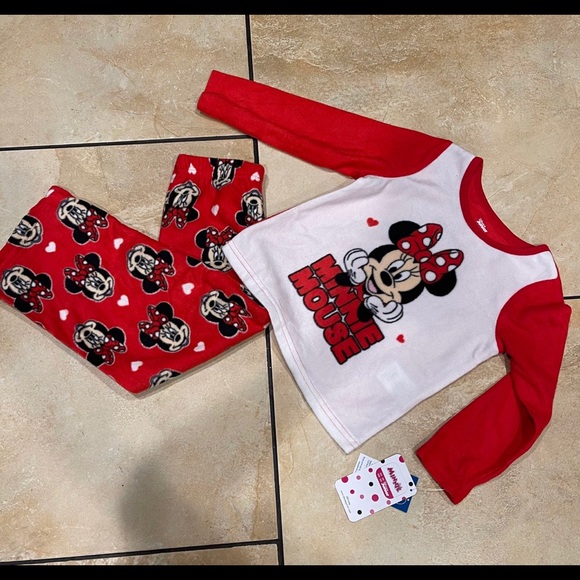 Mini Mouse bundle - Picture 1 of 3